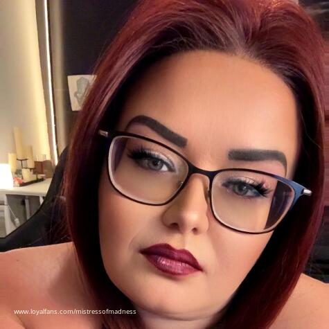 Mistress of Madness avatar