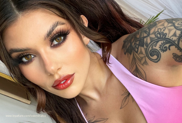 Breaking My Pay Pig - Valentina Fox Official Profile | www.Loyalfans.com