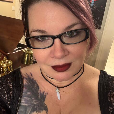 EmpressRayven avatar