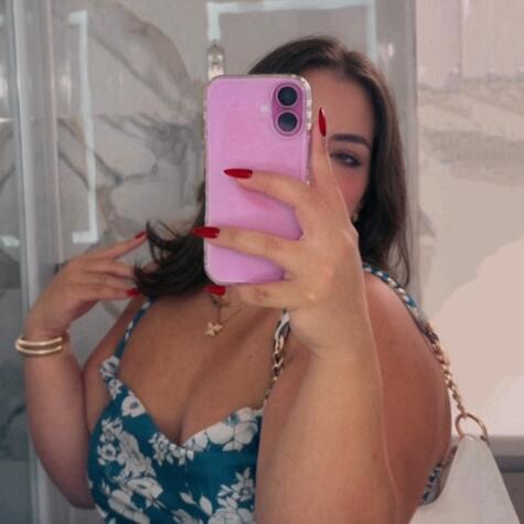 Miss Bonnie Cherie avatar