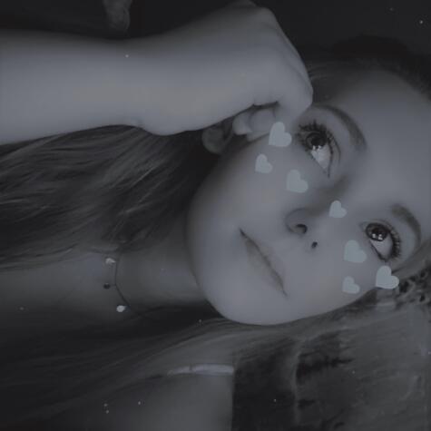 HoneyBeeTiff avatar