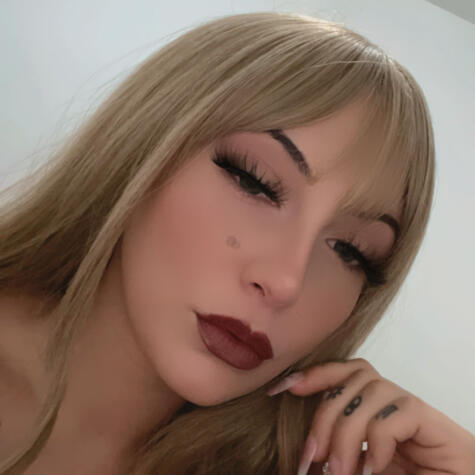 your fav blonde 🤤 - Exoticandrea777 Official Photos | LoyalFans