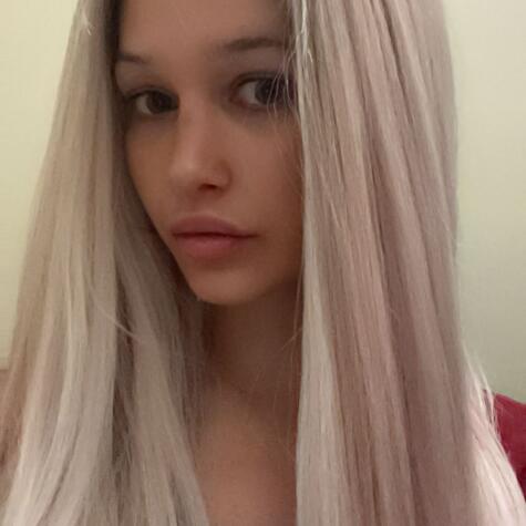 ChloeTheDivine avatar