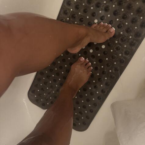 sweeetsoles13 avatar