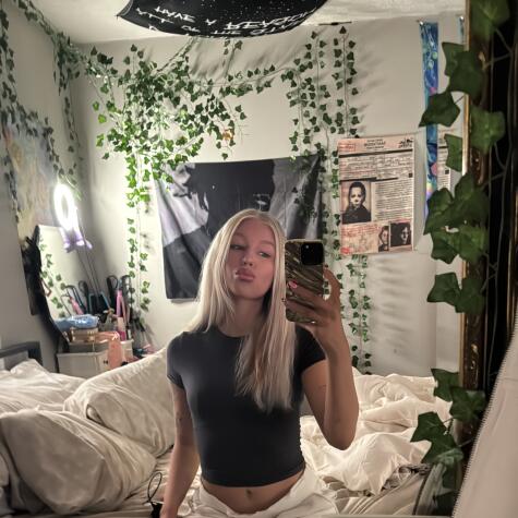 godessmae18 avatar