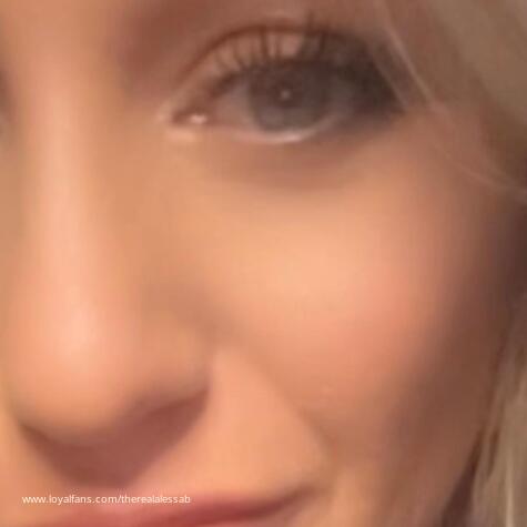 TheRealAlessaB avatar
