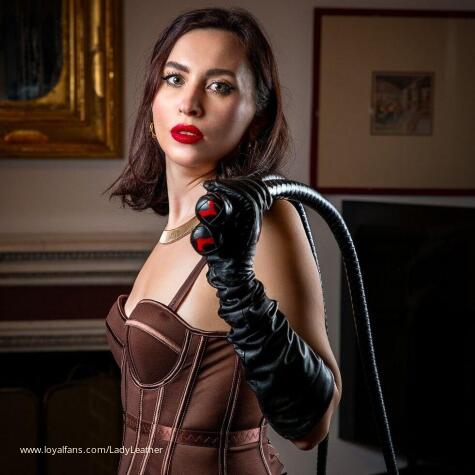 LadyLeather avatar