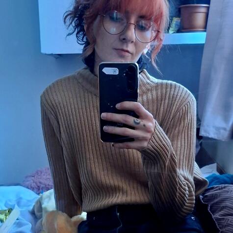 KarlaFox avatar