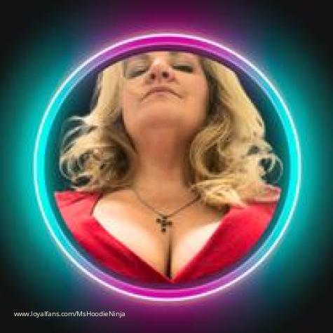 MsHoodieNinja avatar