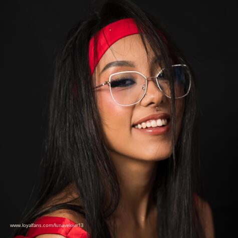 Luna Velour13 avatar