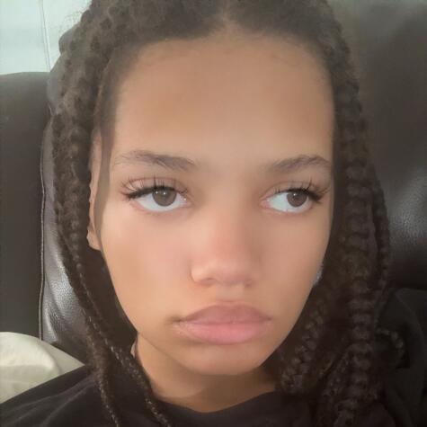 Goddess Baizey avatar