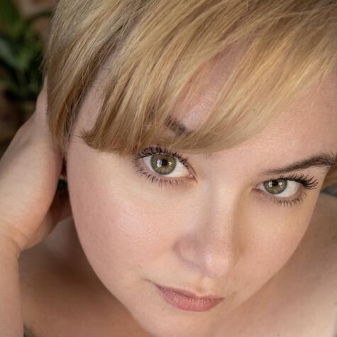 Mistress Venus Gray avatar