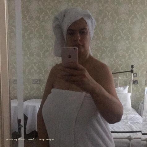 HotSexyCougar avatar