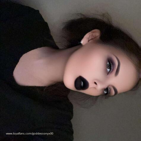 GoddessOnyx00 avatar