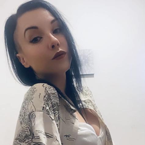 EmilyManson’s Official Social Fan Page | LoyalFans