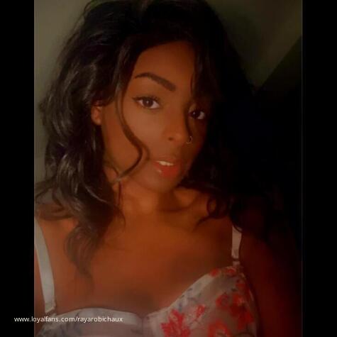 Ms. Robichaux🍒 avatar