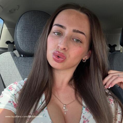 GoddessElll8 avatar