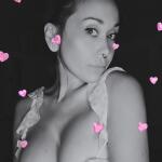 MollieFoxx avatar