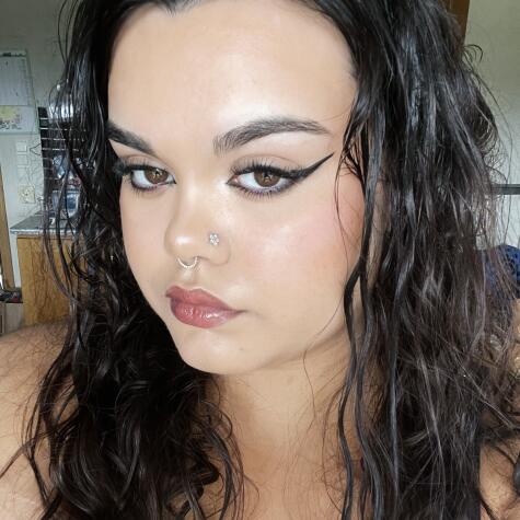 queenhuda avatar