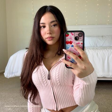 EvilGoddessJas avatar