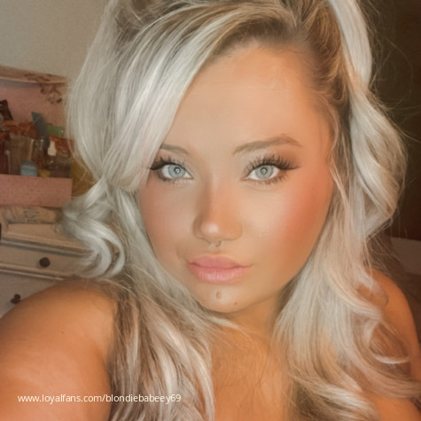 Blondiebabeey avatar