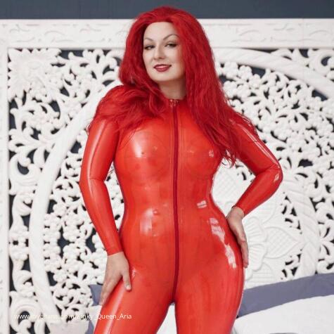 Kinky Queen Aria avatar