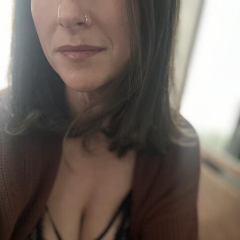 Siren Nicole avatar