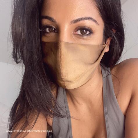 The Goddess Issa FINDOM avatar