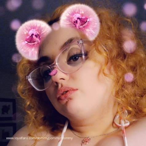 DommyPommyMommy avatar