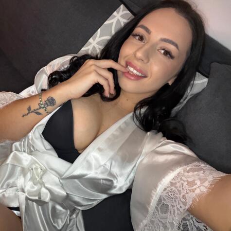LilaWest avatar