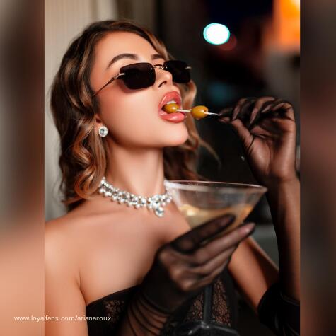 Ariana Roux Spoiled Doll 's Official Social Fan Page | LoyalFans