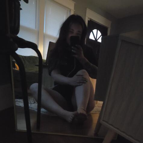 HalliePaige49 avatar