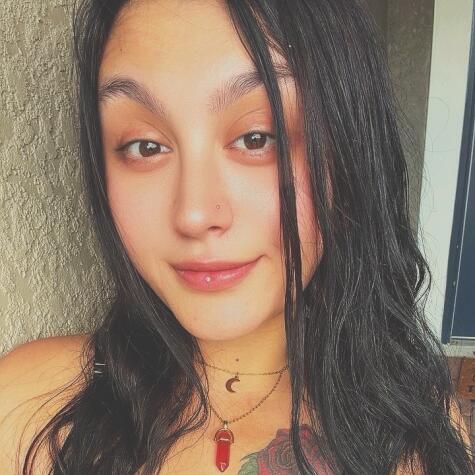 Lilly98 avatar