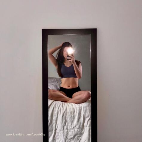 LovelySky avatar