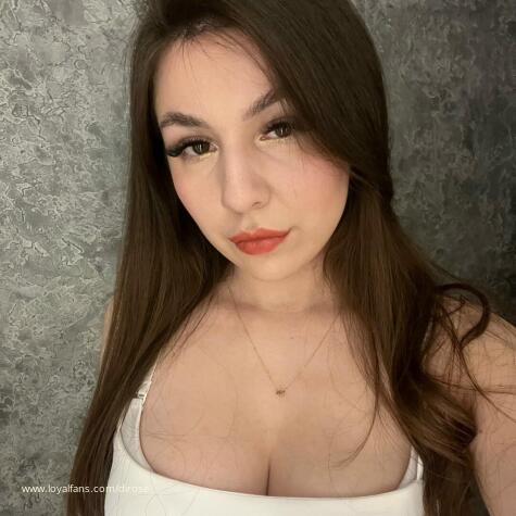 DiRose avatar