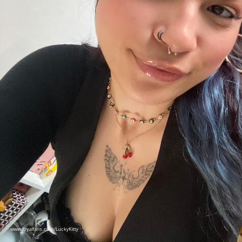 Lucky Kitty avatar