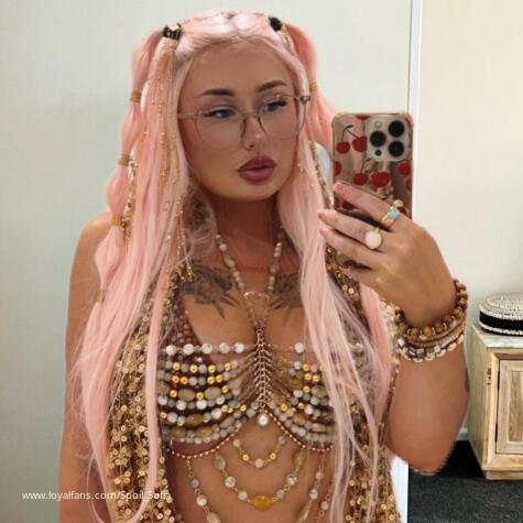 Spoil Goddess Sofia avatar