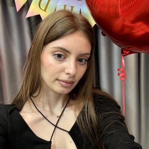 Emma_Logan avatar