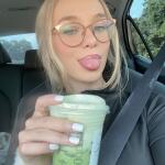 hotsexyblonde02 avatar