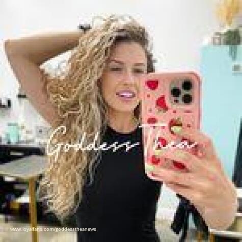 Im soo excited for summer! This little pink bikini is so cute too