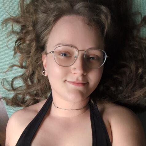 Ellie_Tease avatar