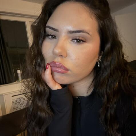 DiosaNicoleee avatar