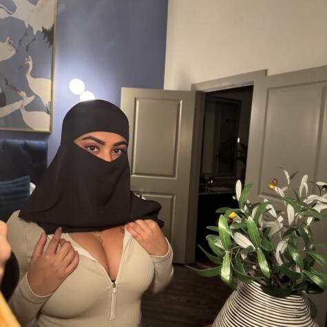 Niqabi Goddess avatar