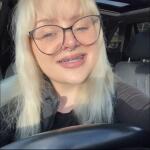 Blondemomma420 avatar