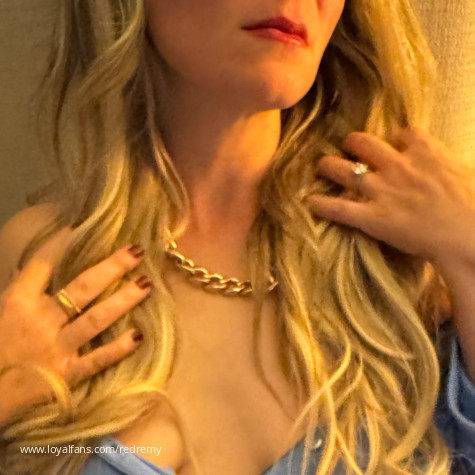 Red Remy Findom avatar