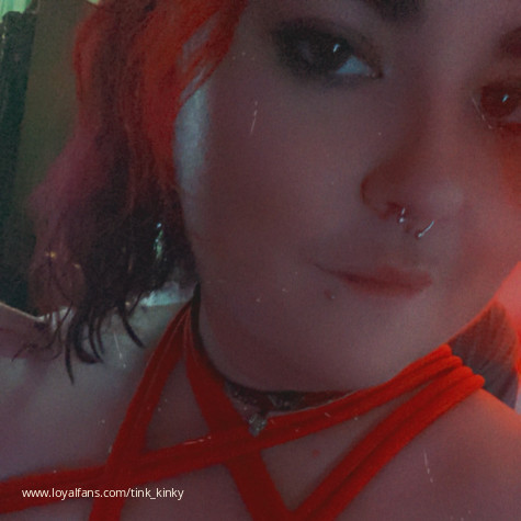 TinkxKinky avatar