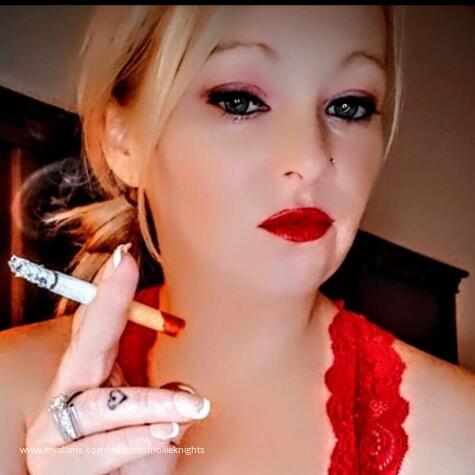 Mistress Mollie Knights avatar