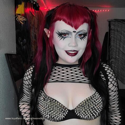 DarkwaveDoll avatar