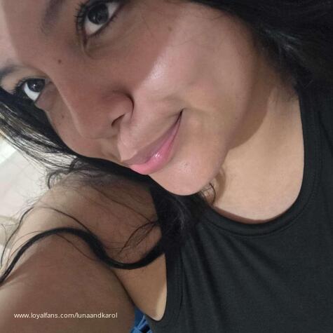 LunaAndKarol avatar