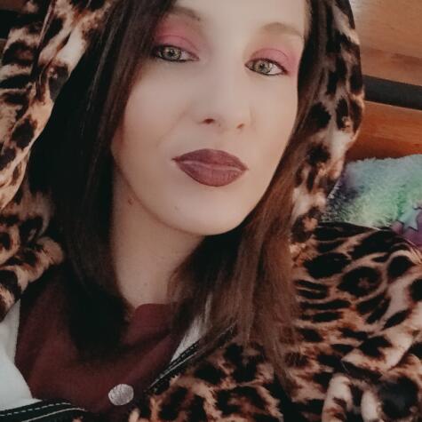 PettyKat avatar